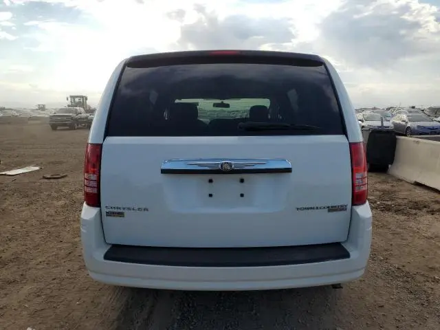 2010 CHRYSLER TOWN & COUNTRY LX  