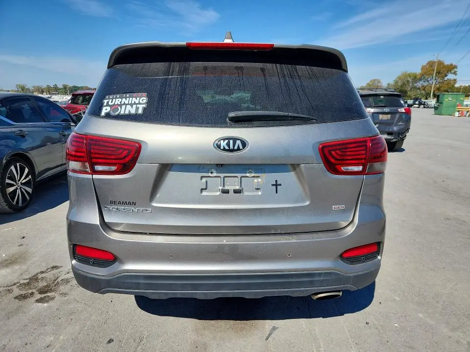 2019 KIA SORENTO LX  