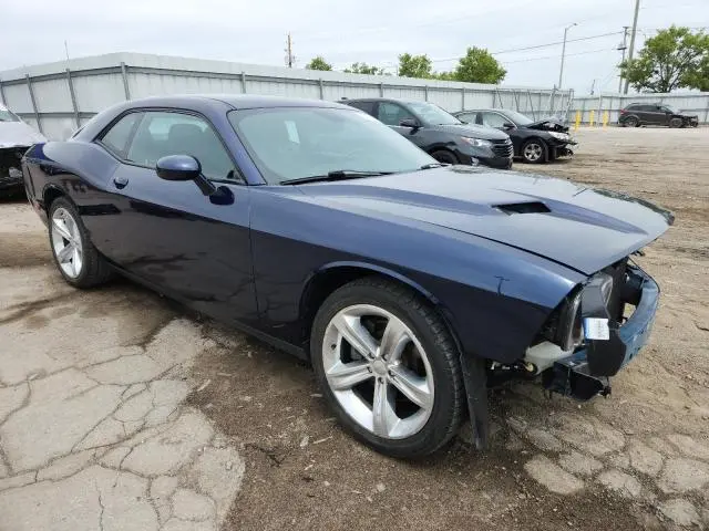 2016 DODGE CHALLENGER SXT  