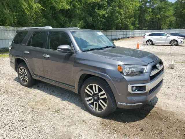 2017 TOYOTA 4RUNNER SR5  