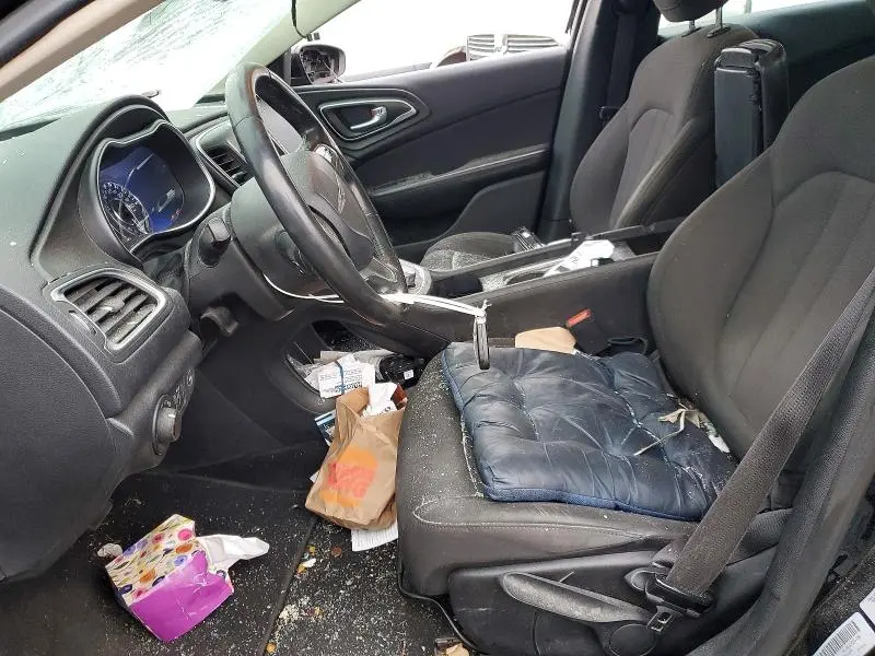 2017 CHRYSLER 200 LX  