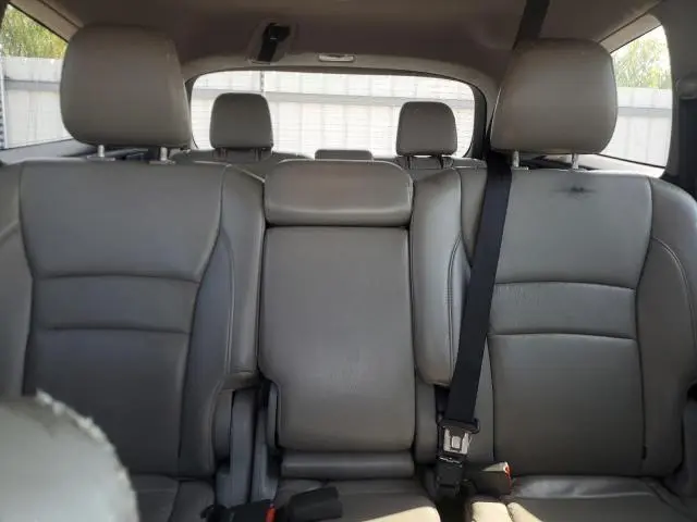 2016 HONDA PILOT LX  