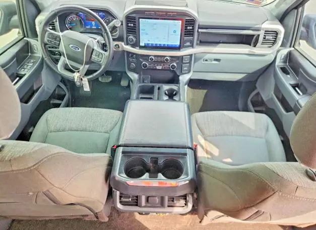2022 FORD F150 XLT  