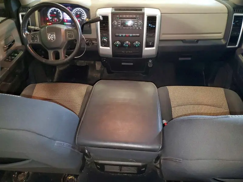 2012 DODGE RAM 1500 SLT  