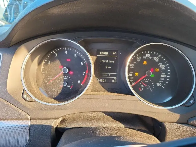 2017 VOLKSWAGEN JETTA SE  