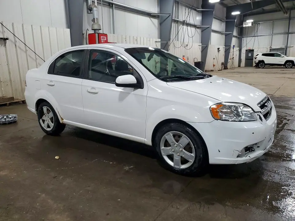 2010 CHEVROLET AVEO LT  