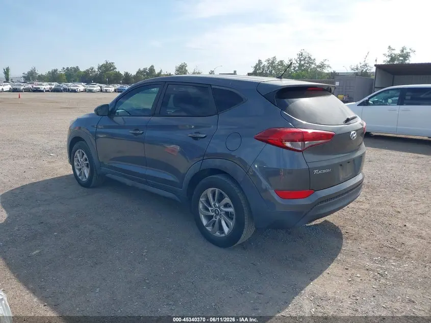 2018 HYUNDAI TUCSON SE