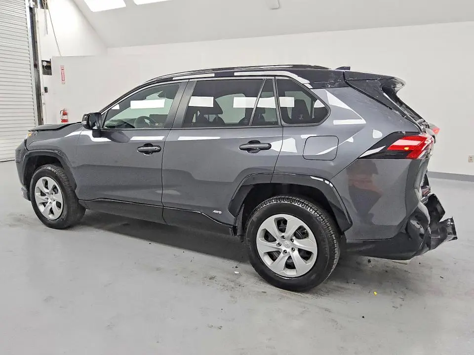 2025 TOYOTA RAV4 XSE  