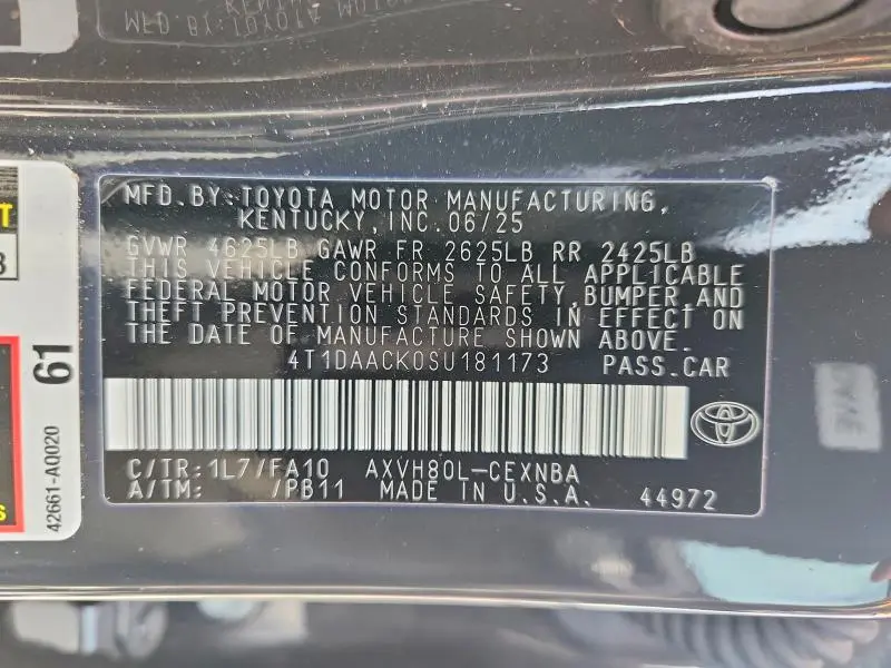 2025 TOYOTA CAMRY LE  