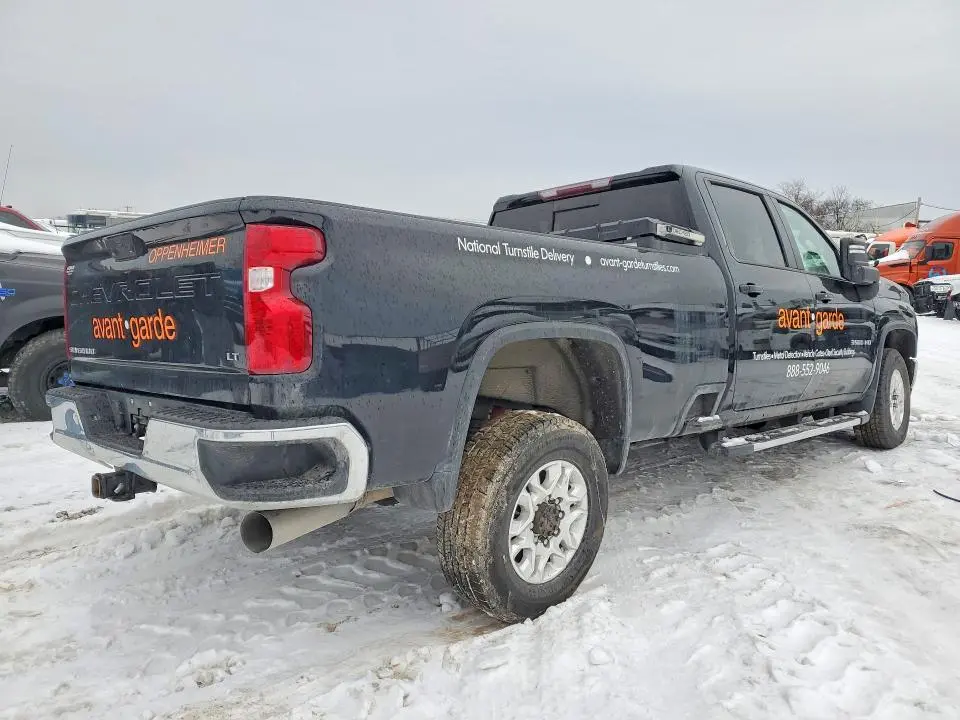 2022 CHEVROLET SILVERADO K3500 LT  