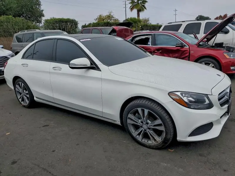 2016 MERCEDES-BENZ C 300  