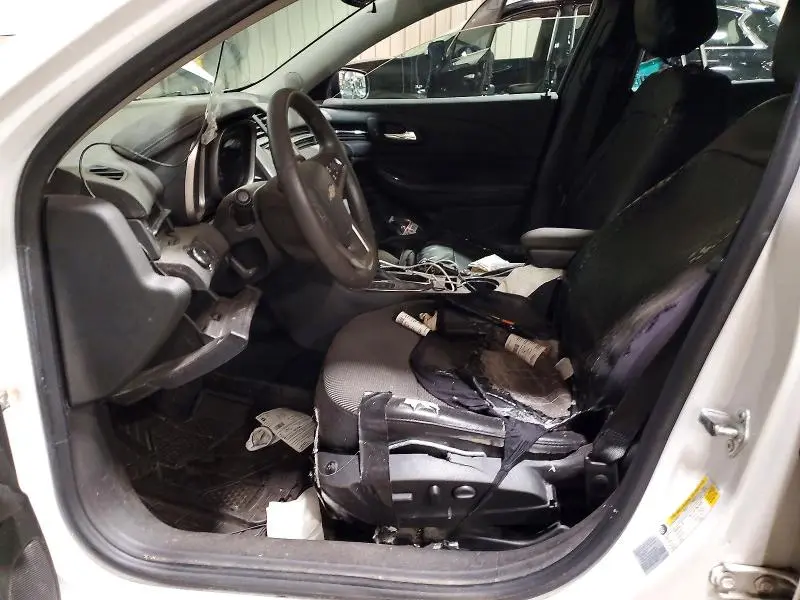 2015 CHEVROLET MALIBU 1LT  