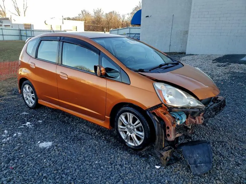 2011 HONDA FIT SPORT  