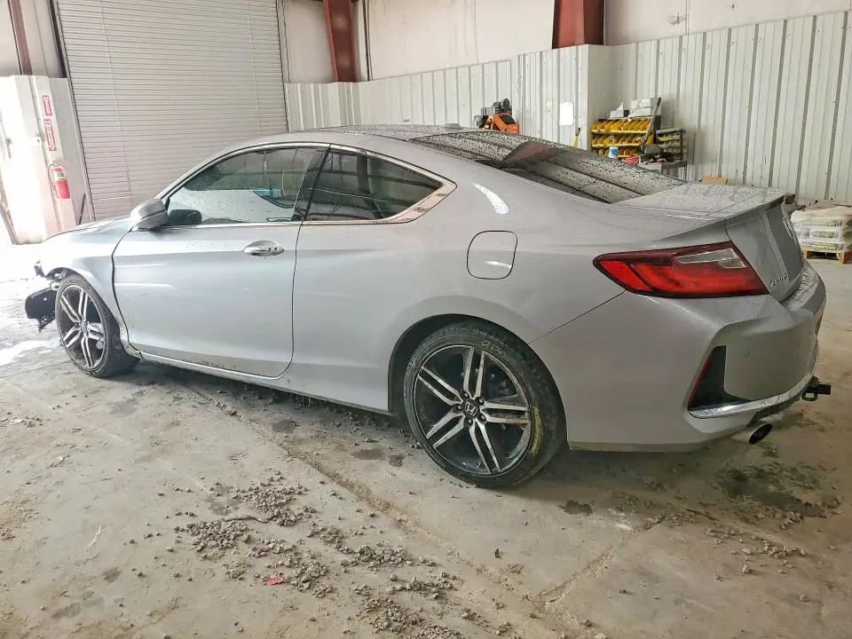 2017 HONDA ACCORD TOURING  