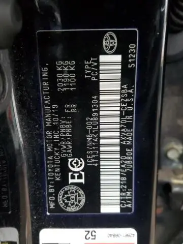 2020 TOYOTA CAMRY SE  