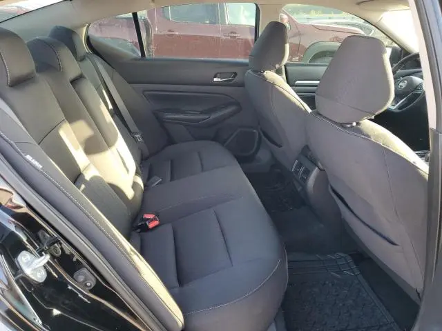 2019 NISSAN ALTIMA SV