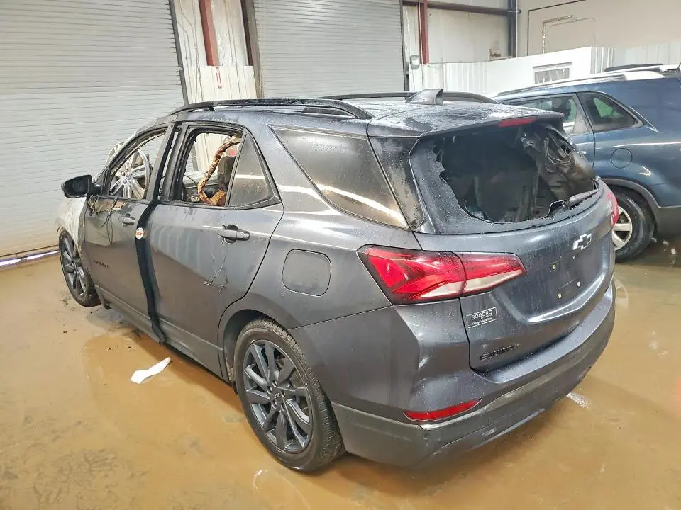 2022 CHEVROLET EQUINOX RS  