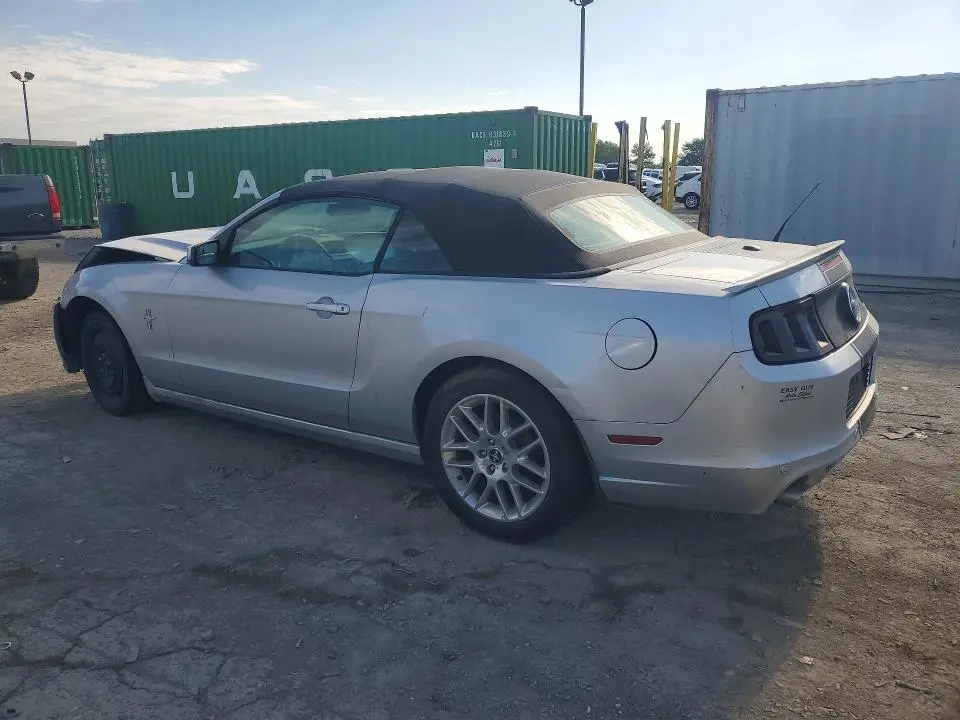 2013 FORD MUSTANG   