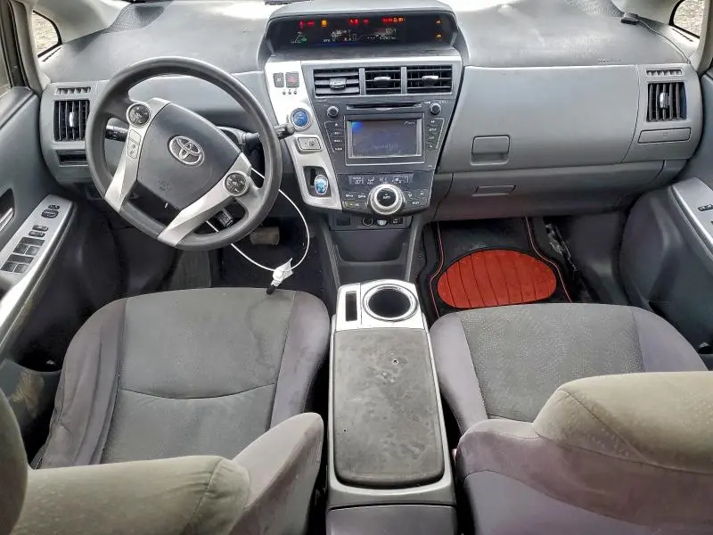 2014 TOYOTA PRIUS V   