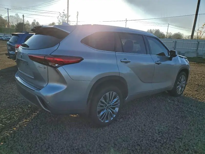 2021 TOYOTA HIGHLANDER HYBRID PLATINUM  