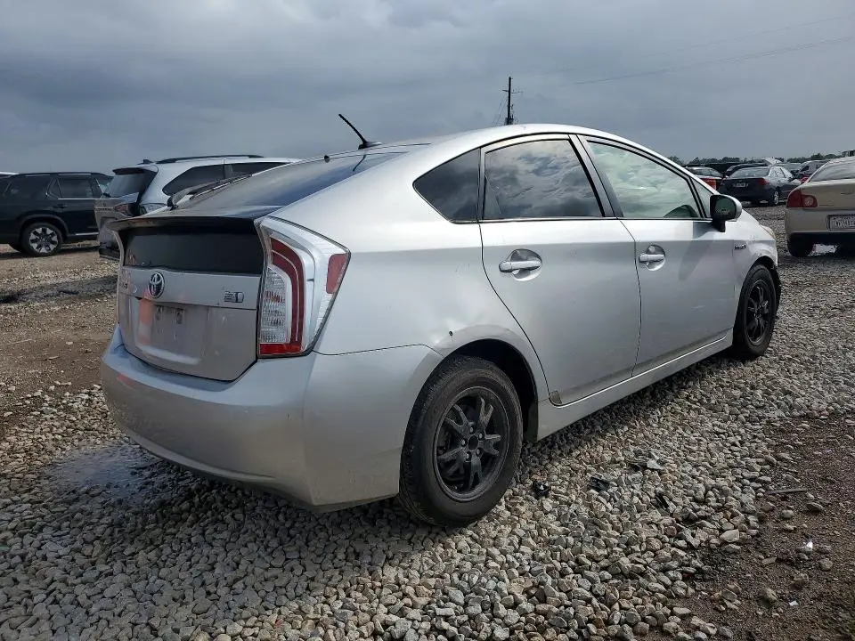 2015 TOYOTA PRIUS FOUR  