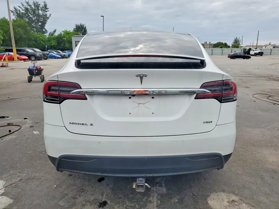 2017 TESLA MODEL X   
