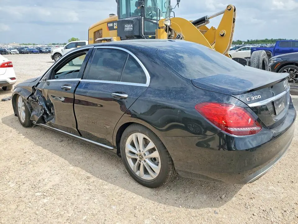2019 MERCEDES-BENZ C 300  