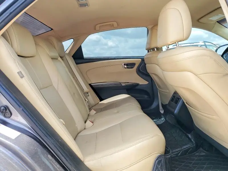 2013 TOYOTA AVALON XLE  