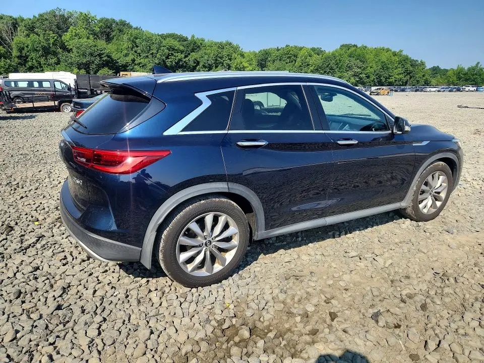 2019 INFINITI QX50 LUXE  