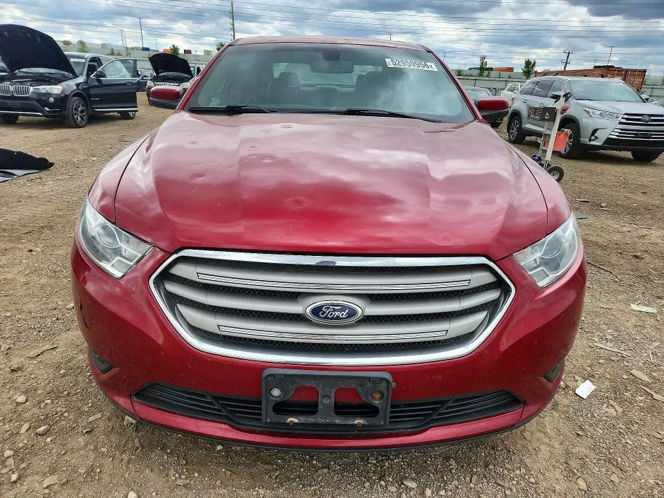 2015 FORD TAURUS SEL  