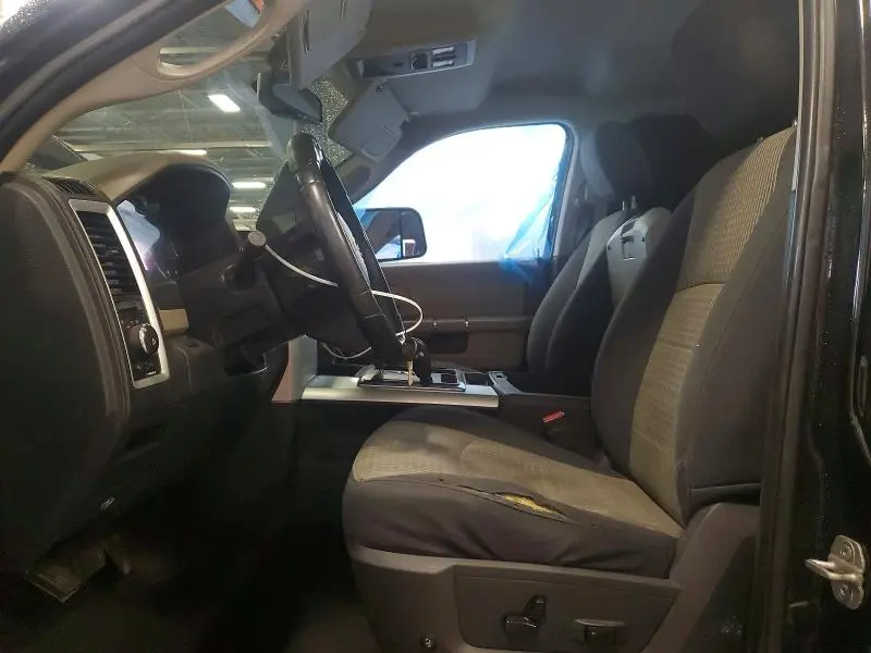 2012 DODGE RAM 1500 SLT  