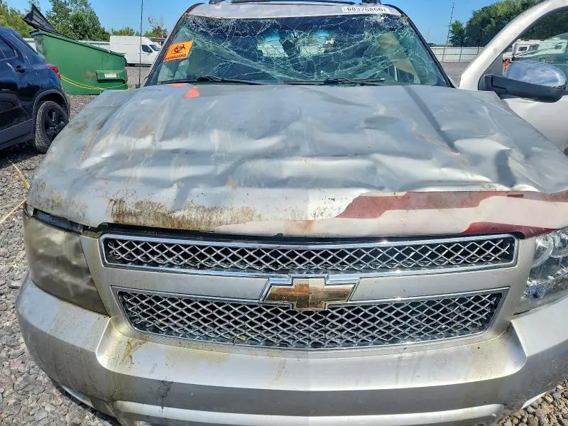 2011 CHEVROLET AVALANCHE LTZ  
