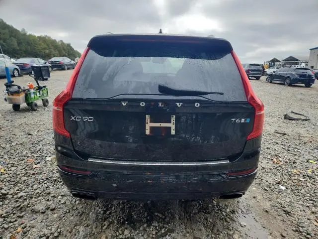 2016 VOLVO XC90 T6  