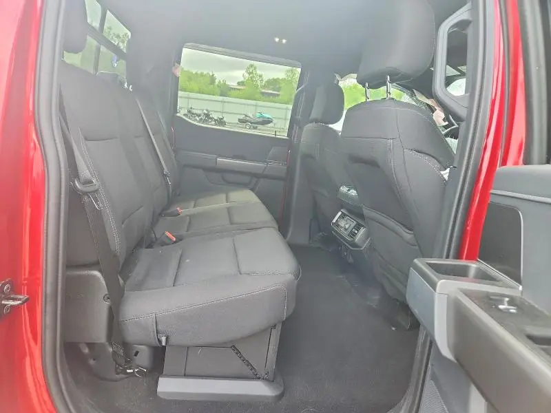 2024 FORD F150 XLT  