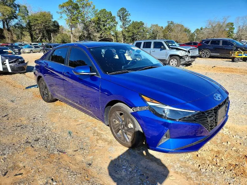 2021 HYUNDAI ELANTRA SEL  