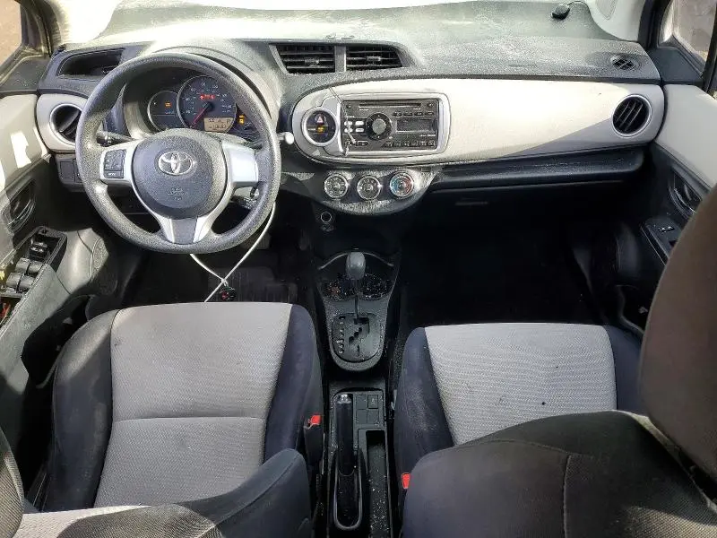 2013 TOYOTA YARIS 5-DOOR LE  