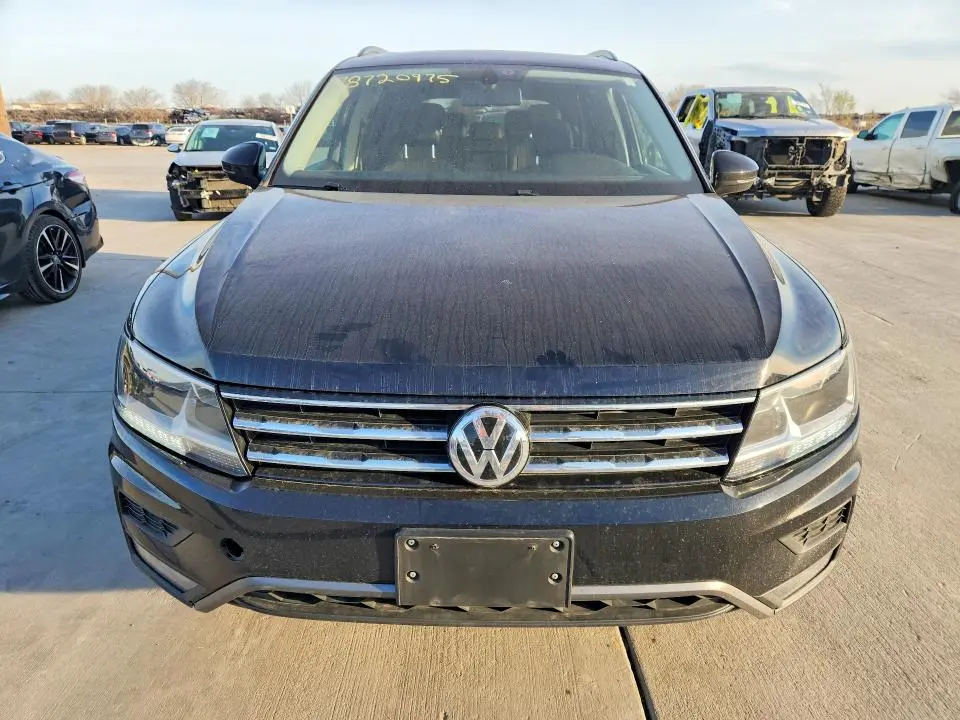 2018 VOLKSWAGEN TIGUAN SE  