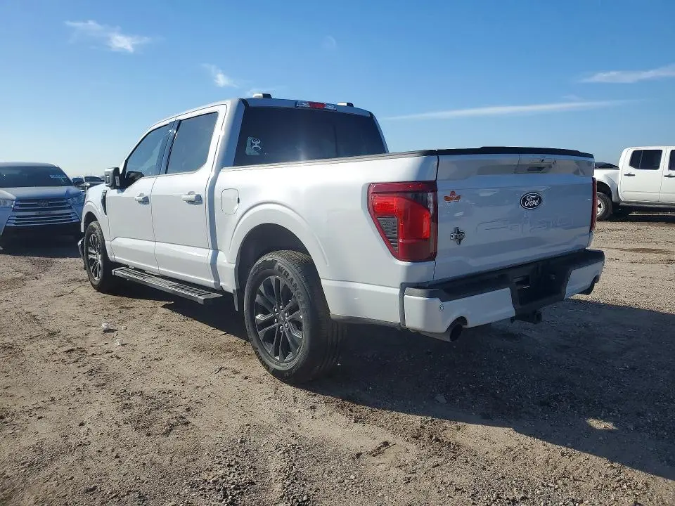 2025 FORD F150 XLT  