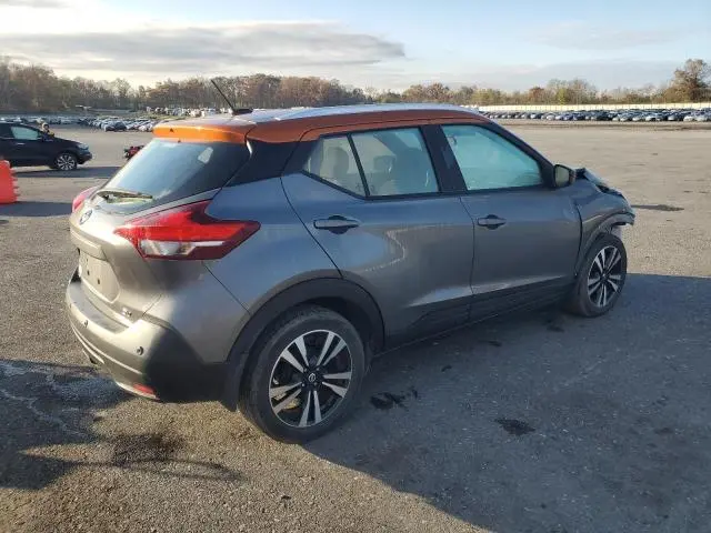 2020 NISSAN KICKS SV  