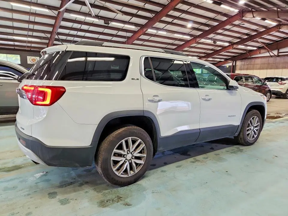 2017 GMC ACADIA SLE  