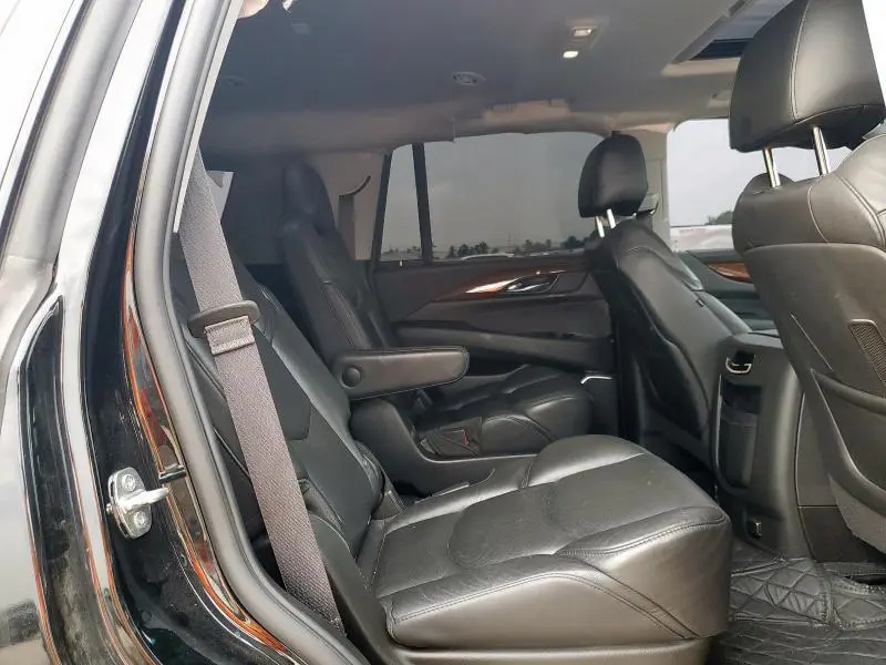 2020 CADILLAC ESCALADE LUXURY  