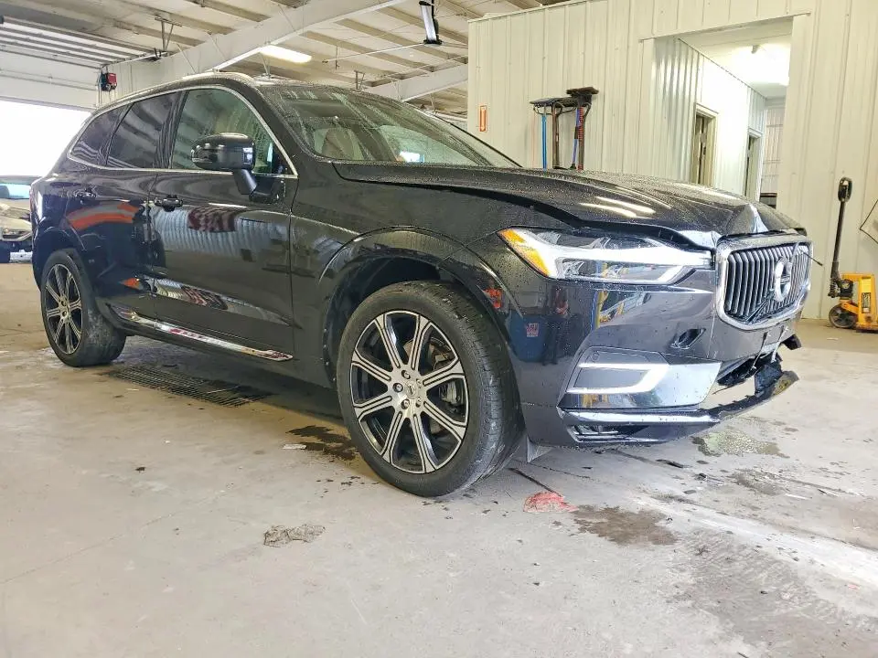 2021 VOLVO XC60 T5 INSCRIPTION  