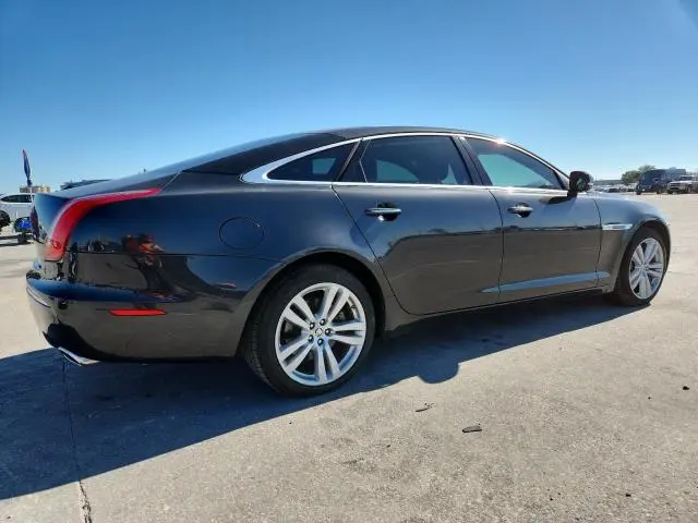 2011 JAGUAR XJL   