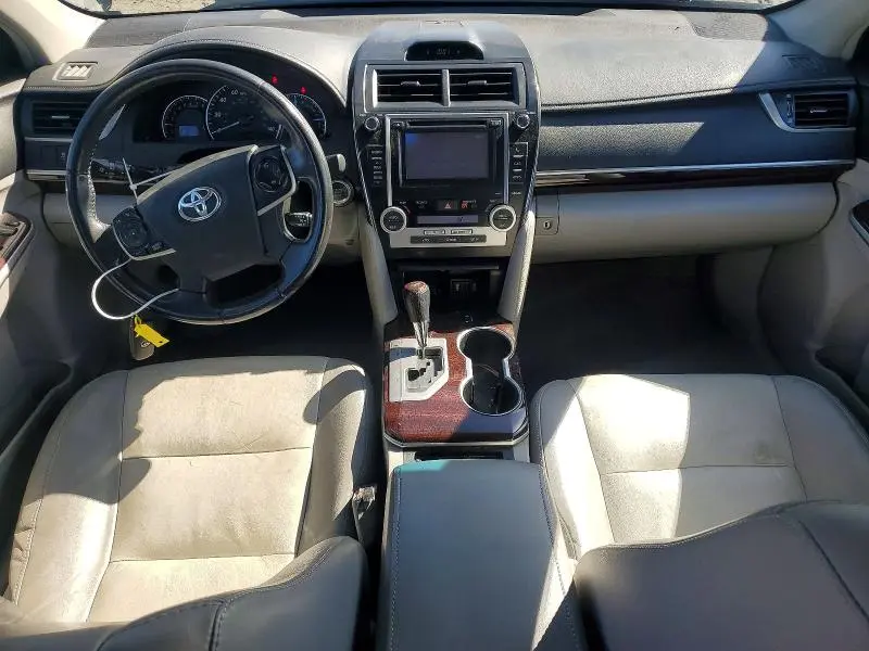 2012 TOYOTA CAMRY XLE  