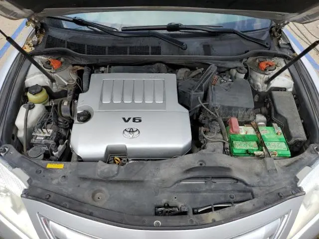 2010 TOYOTA CAMRY SE  