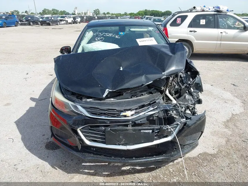 2017 CHEVROLET CRUZE LT AUTO