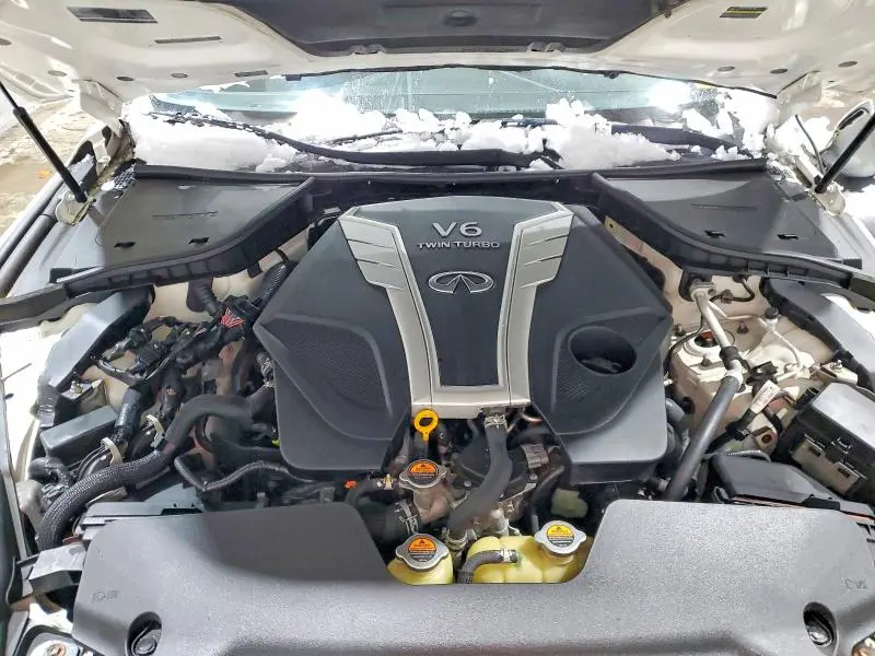 2018 INFINITI Q50 LUXE  