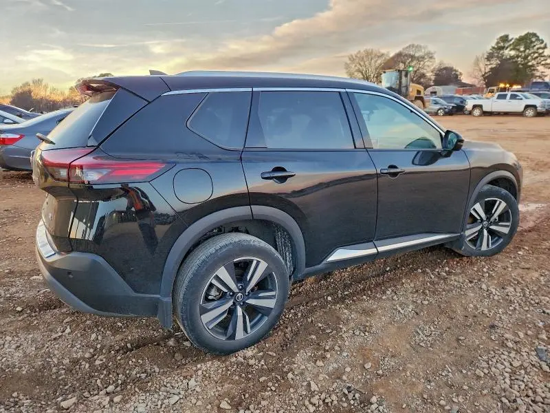 2021 NISSAN ROGUE SL  