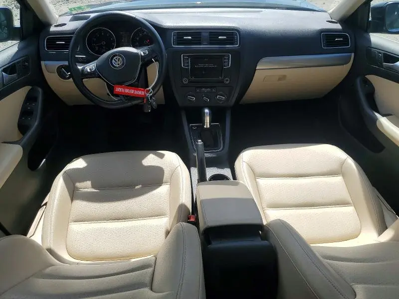 2018 VOLKSWAGEN JETTA SE  