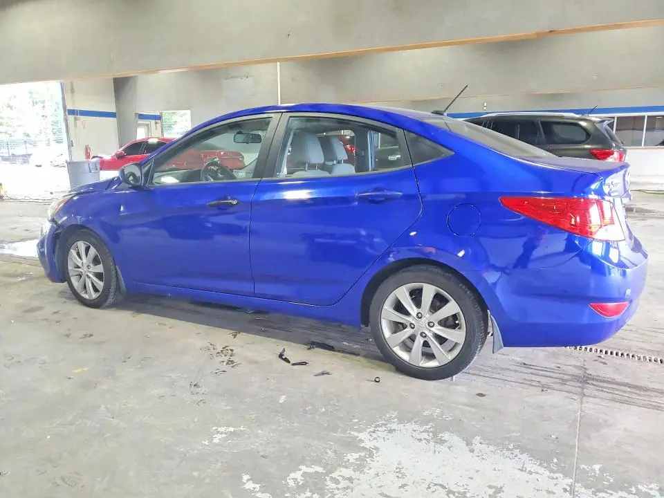 2013 HYUNDAI ACCENT GLS  